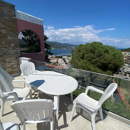 Apartment View & Garden Nea Iraklitsa