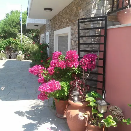 View & Garden Apartment Nea Iraklitsa